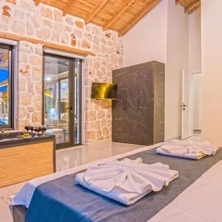 Islamlar Village 2 Bedroom - Heated Indoor Pool Vilă *