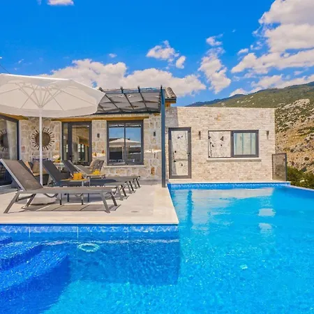 Islamlar Village 2 Bedroom - Heated Indoor Pool *