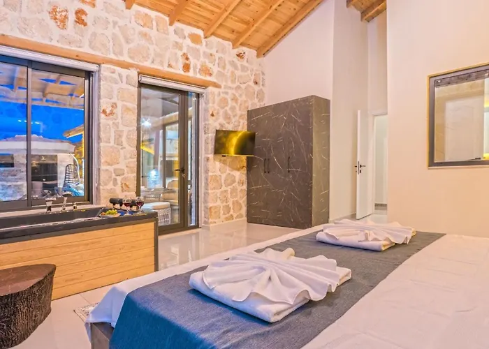 Islamlar Village 2 Bedroom - Heated Indoor Pool Villa *