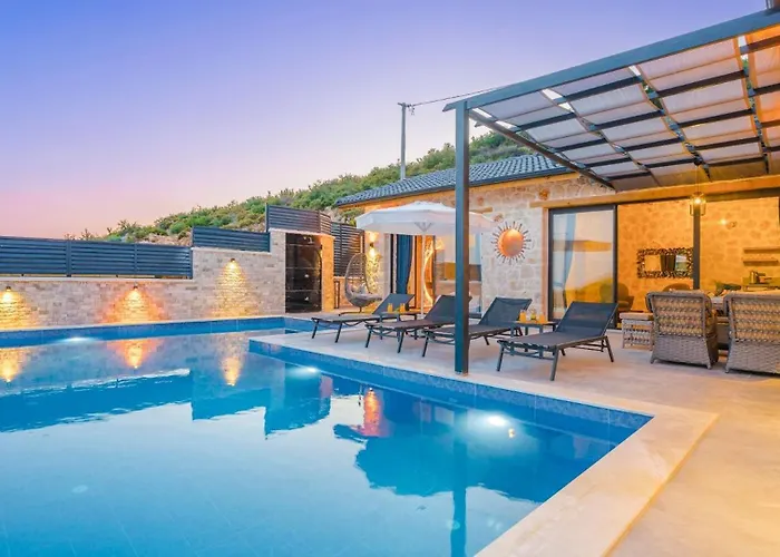 Islamlar Village 2 Bedroom - Heated Indoor Pool Villa Kalkan