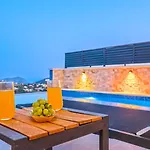 Islamlar Village 2 Bedroom - Heated Indoor Pool Villa *
